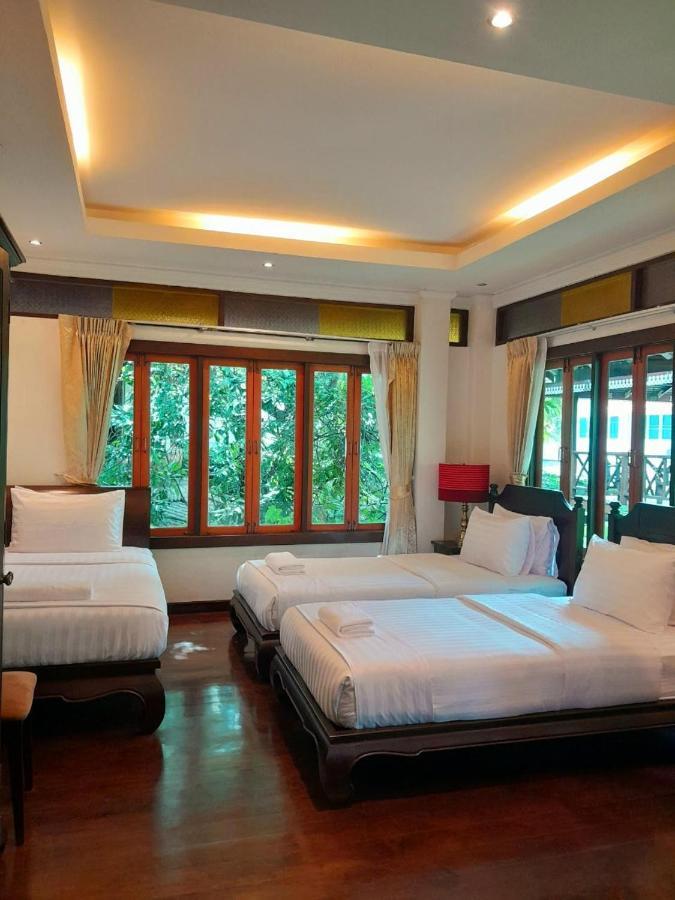 Avara Signature House Hotel Chiang Mai Esterno foto