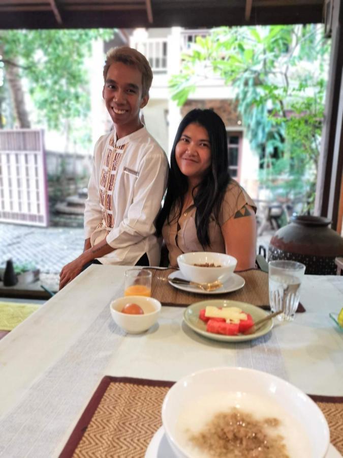 Avara Signature House Hotel Chiang Mai Esterno foto